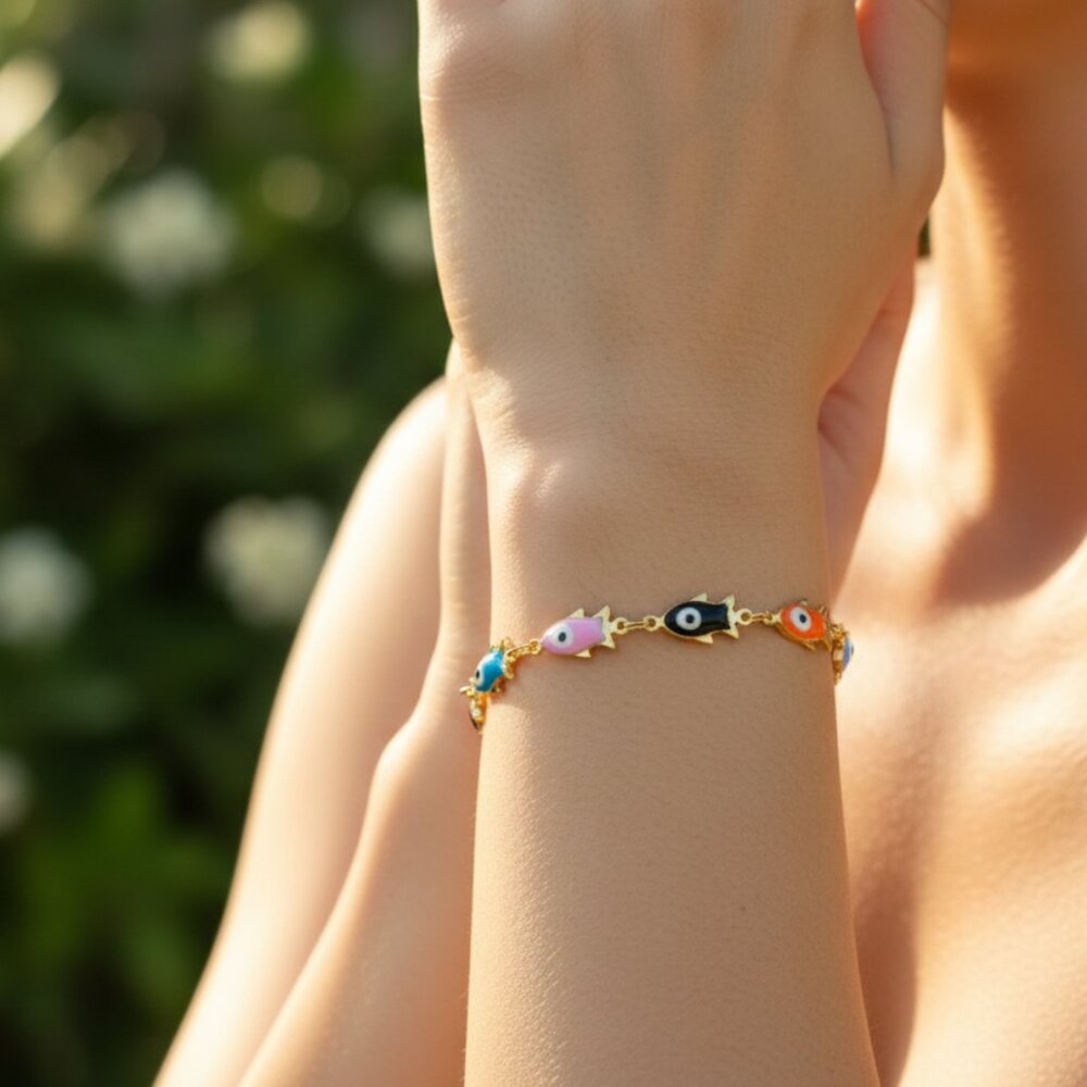 "Trendy Handmade Bracelet – A Stylish Gift for Women & Girls, MAR091692 - Picture 1 of 4